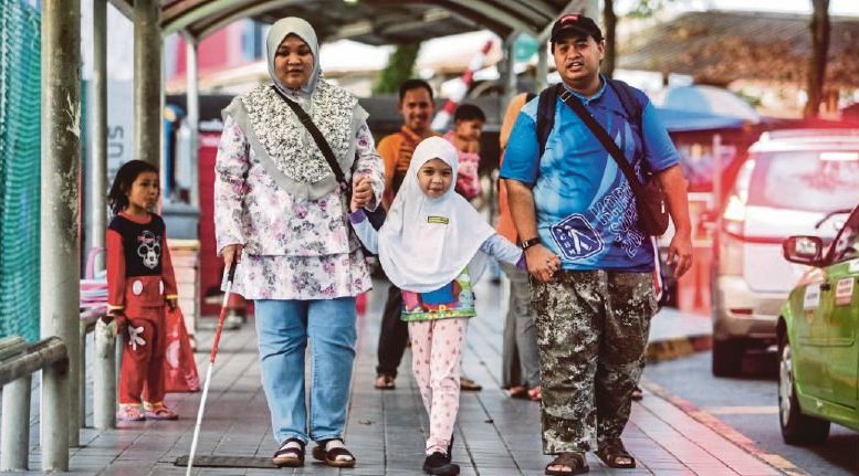 Budak 7 tahun jaga ibu bapa Soya Lemon Budak 7 tahun jaga ibu bapa Soya Lemon