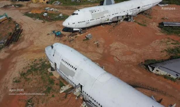 Misteri Dua Boeing 747 Di Kawasan Lapang Soya Lemon
